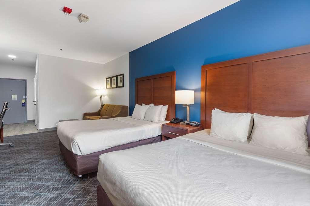 Comfort Suites Lombard - Addison Room photo
